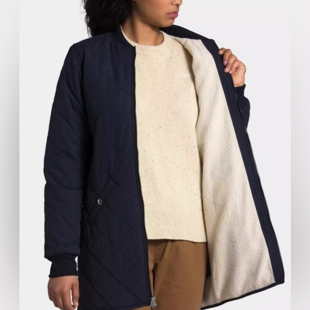 NWT The North Face Women's Cuchillo Parka xs navy blue